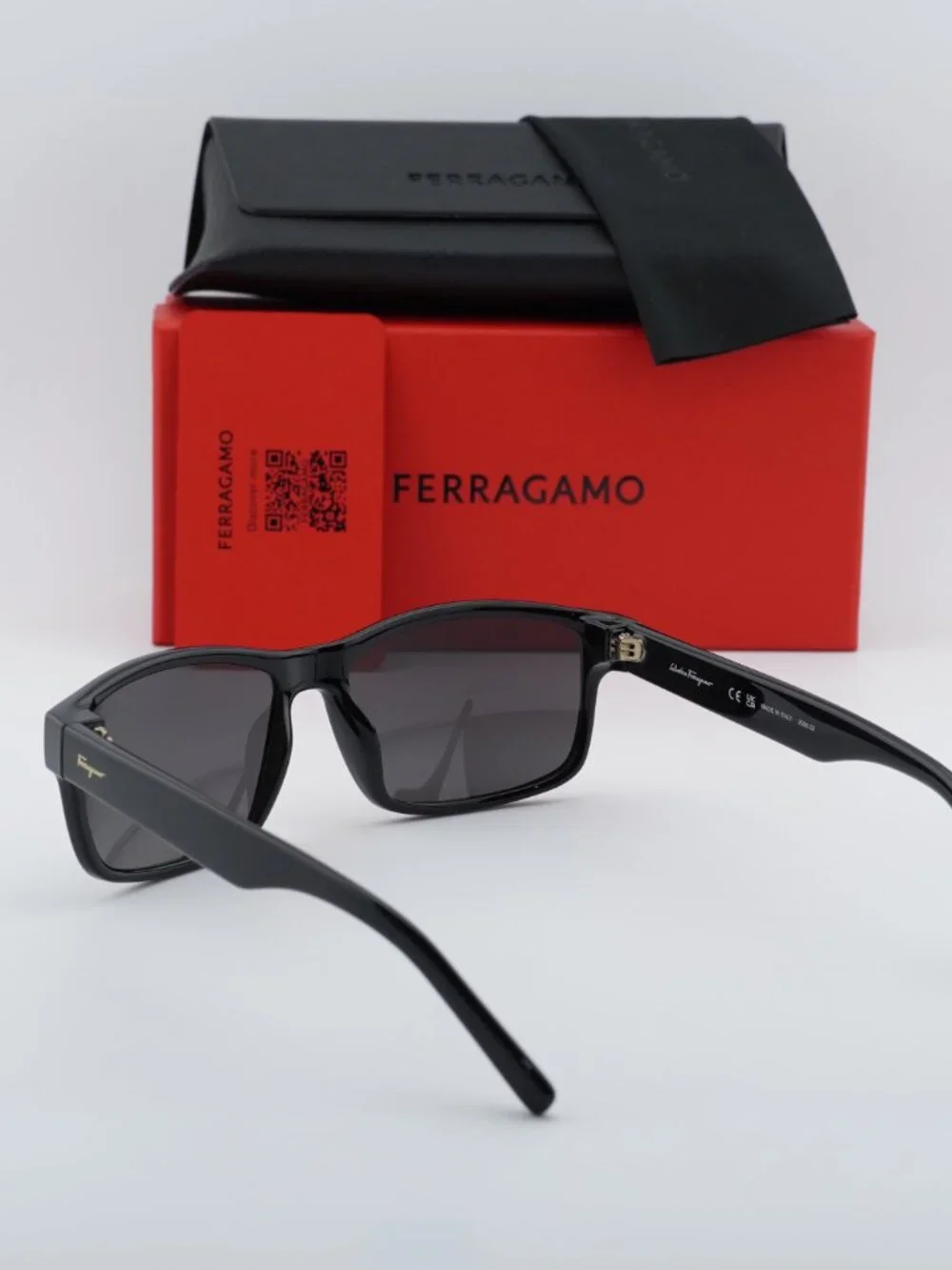 Salvatore Ferragamo SF960S 001  Rectangle Sunglasses - Black / Grey